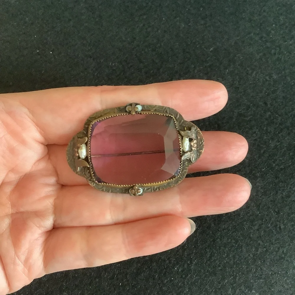Vintage Czech glass brooch.